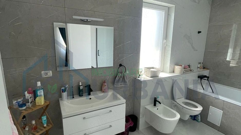 Casa individuală modernă, Miroslava, P+1, complet mobilată și utilată - Poză 10