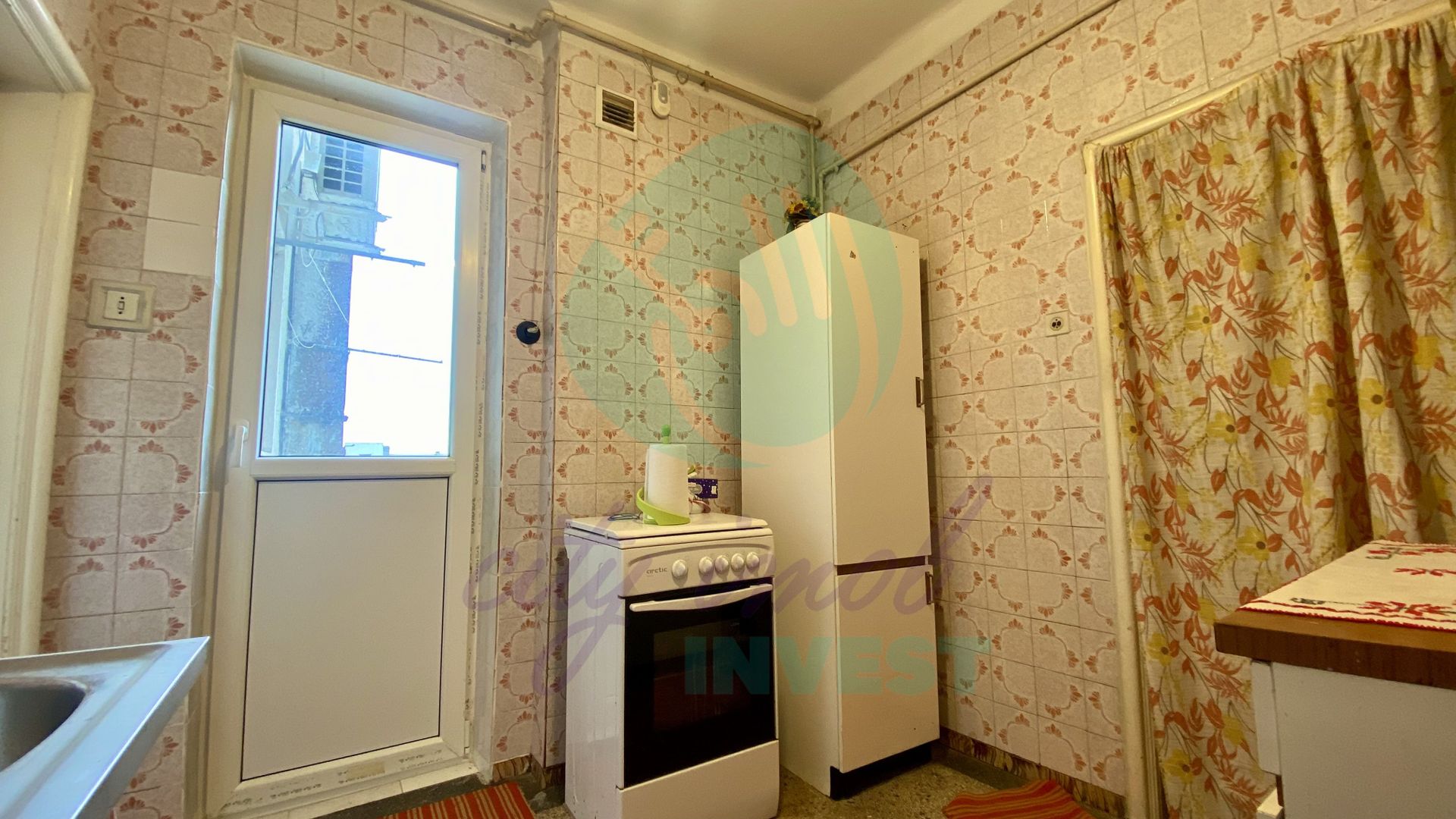 Apartament spatios in zona Armeneasca - Poză 12
