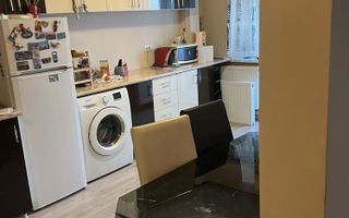 2 camere decomandate, etaj 3/8, lift, centrala termica - 116 000 Euro - Poză 5