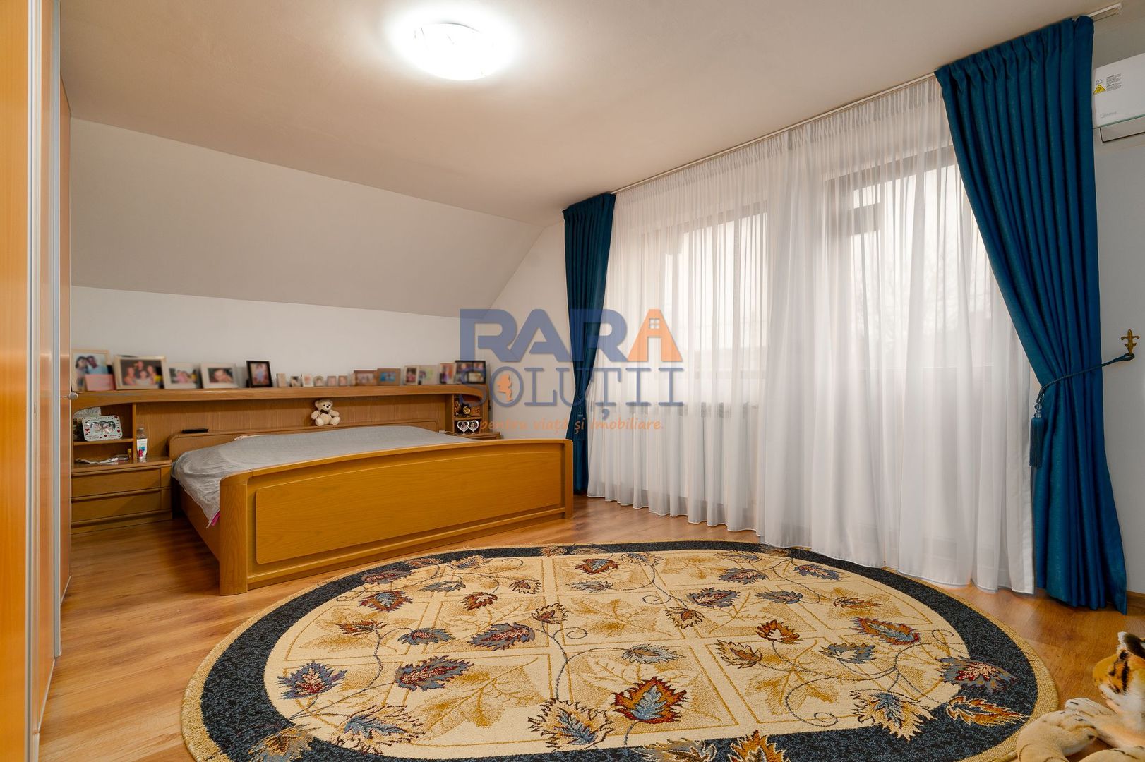 Casă 2013, teren 1366 mp, zonă centrală - Poză 12