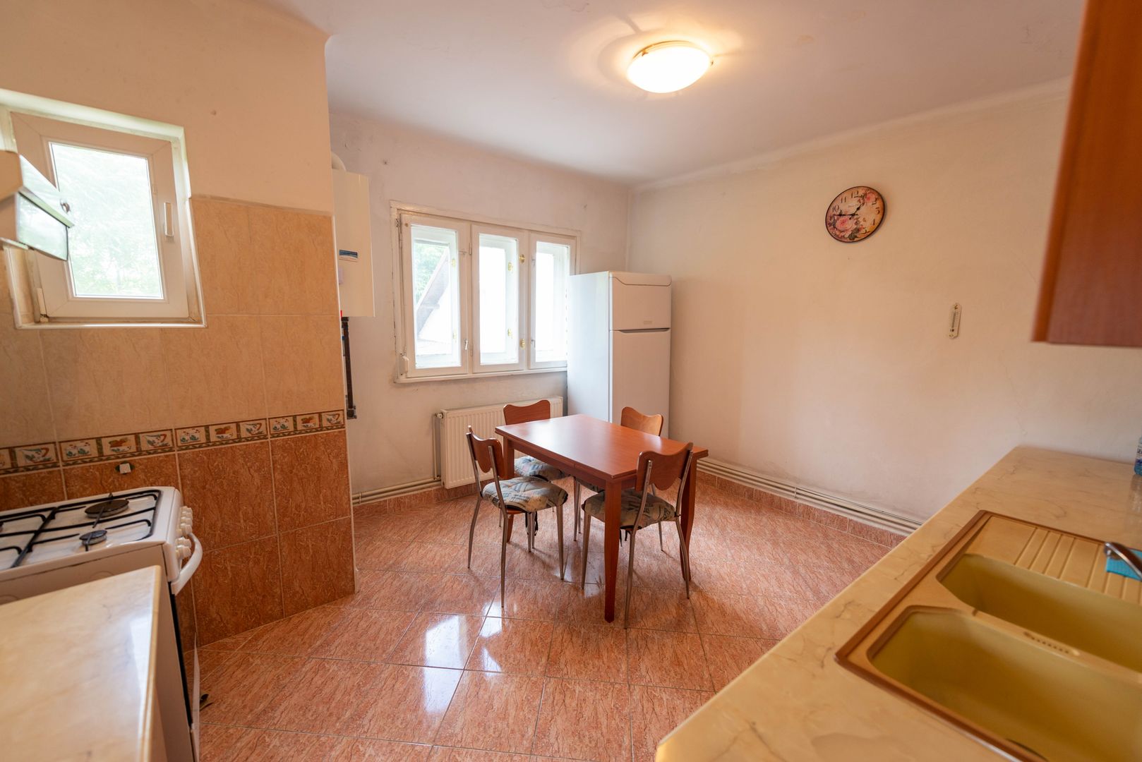 Vila deosebita cu teren 1050 mp de vanzare Metrou Republica Sector 3 - Poză 6