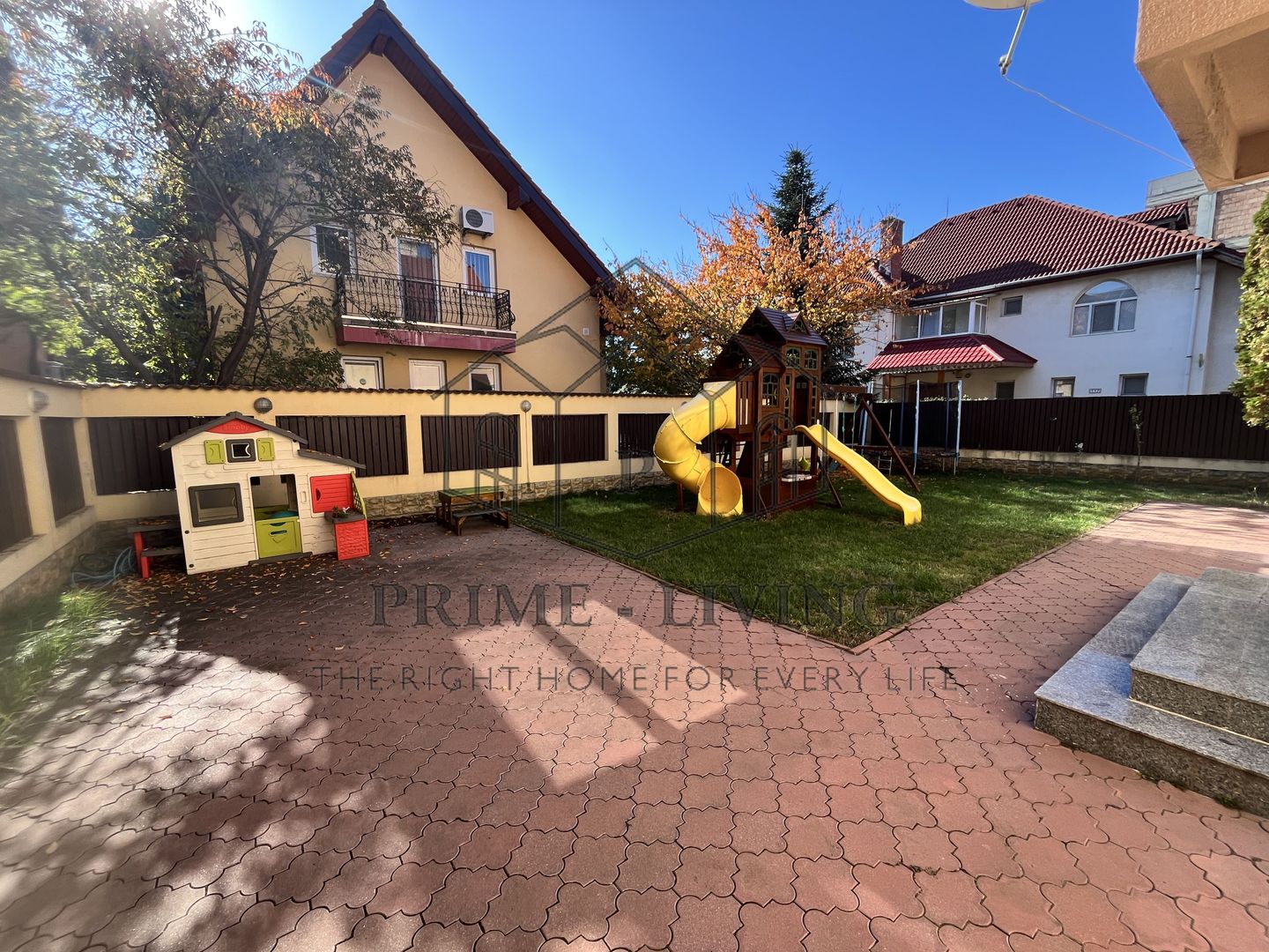 VILA EXTRAORDINARĂ CU 6 CAMERE LA INCHIRIERE LANGA BRITISH SCHOOL - Poză 10