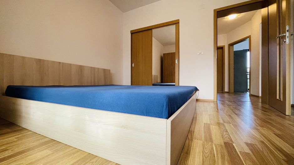 Casa din Dumbravita, 4 camere, 110 mp - Confort si liniste - Poză 1