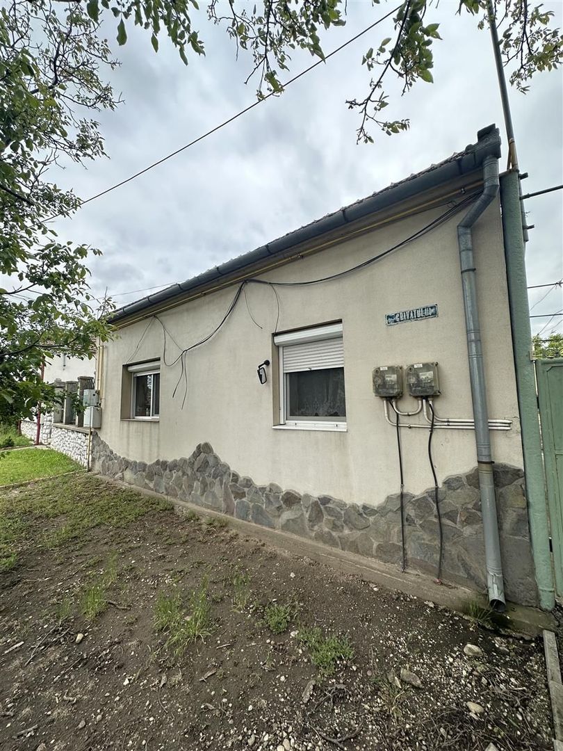 Casa cu teren de 2000mp Episcopia - Poză 9