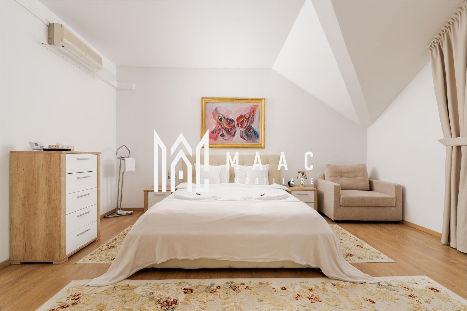 Casă 5 camere | Bul.Vasile Milea , Sibiu | 200 mp, curte - Poză 16