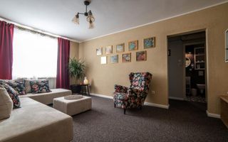 Mobilat si utilat zona Complex,Centrul de Afaceri - Poză 2