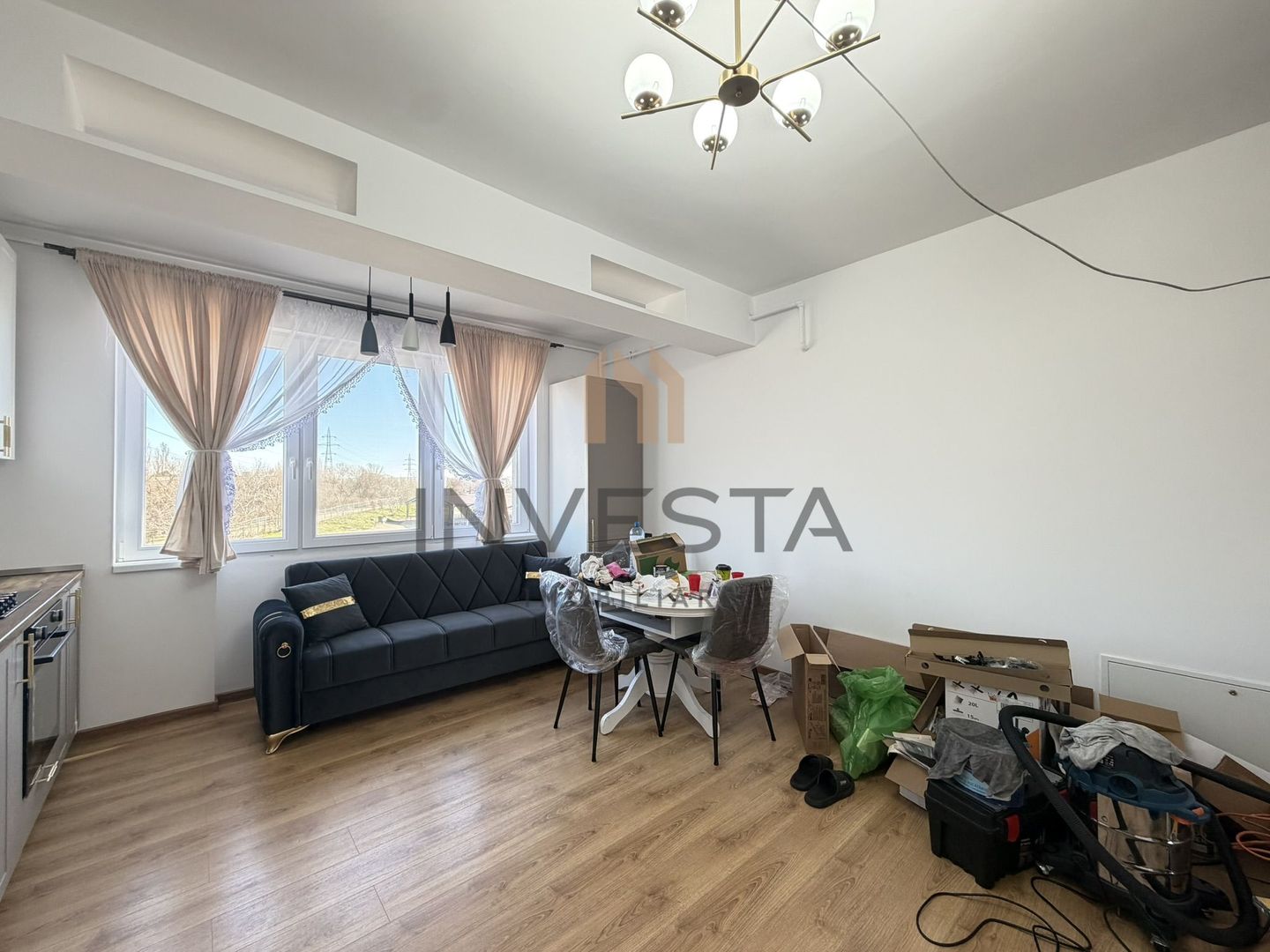 Apartament 3 camere mobilat, zona Bulgaria, parcare inclusa - Poză 2