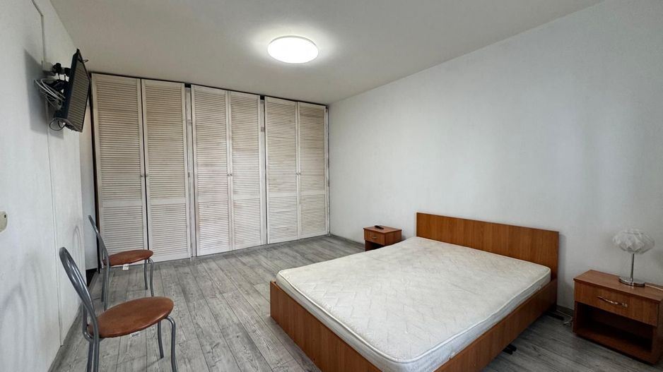 Garsoniera spatioasa situata la parter inalt in Vasile Aaron zona OMV - Poză 2