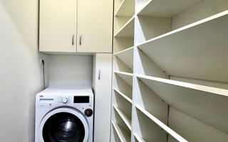 Apartment 2 camere, decomandat,  loc de parcare, Complexul Studențesc - Poză 7