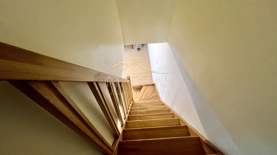 Casa **8 camere** // Domenii - Poză 44