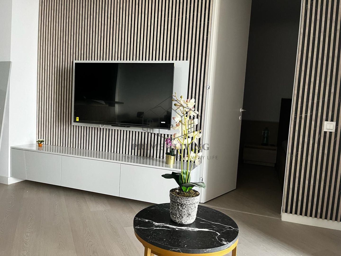 APARTAMENT COCHET CU 2 CAMERE LA INCHIRIERE IN CORTINA NORD - Poză 11