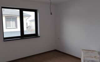 Casă / Vilă cu 4 camere de vânzare în Berceni - Poză 9