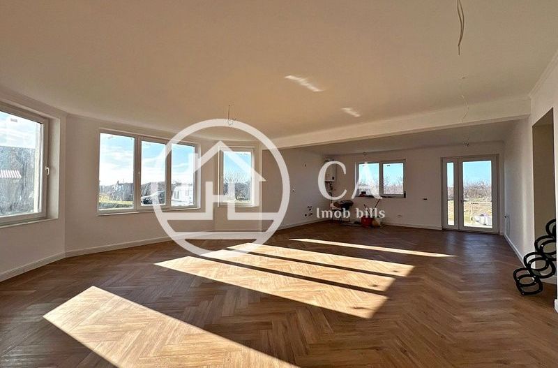 Casă de vânzare cu 4 camere în Sântandrei, Oradea - Poză 2