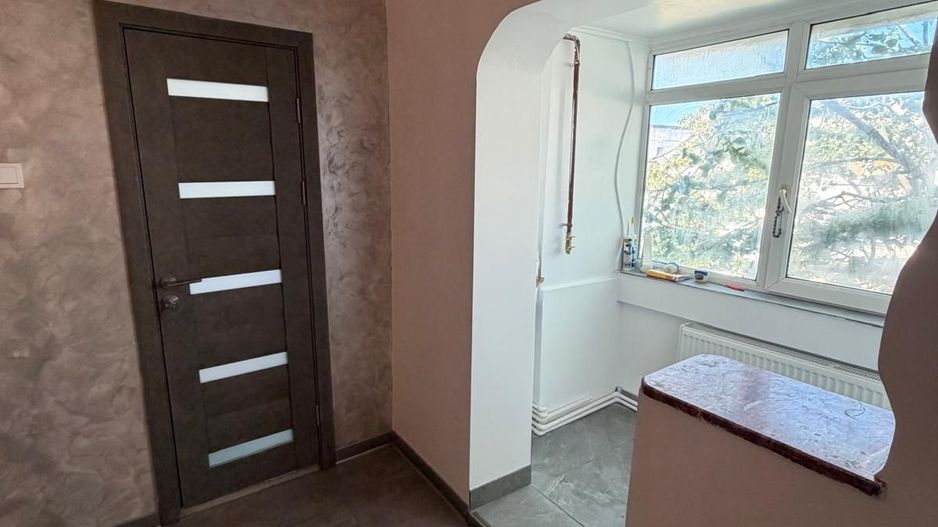 De vanzare apartament cu o camera, zona Doja, renovat, 42.000 E - Poză 5