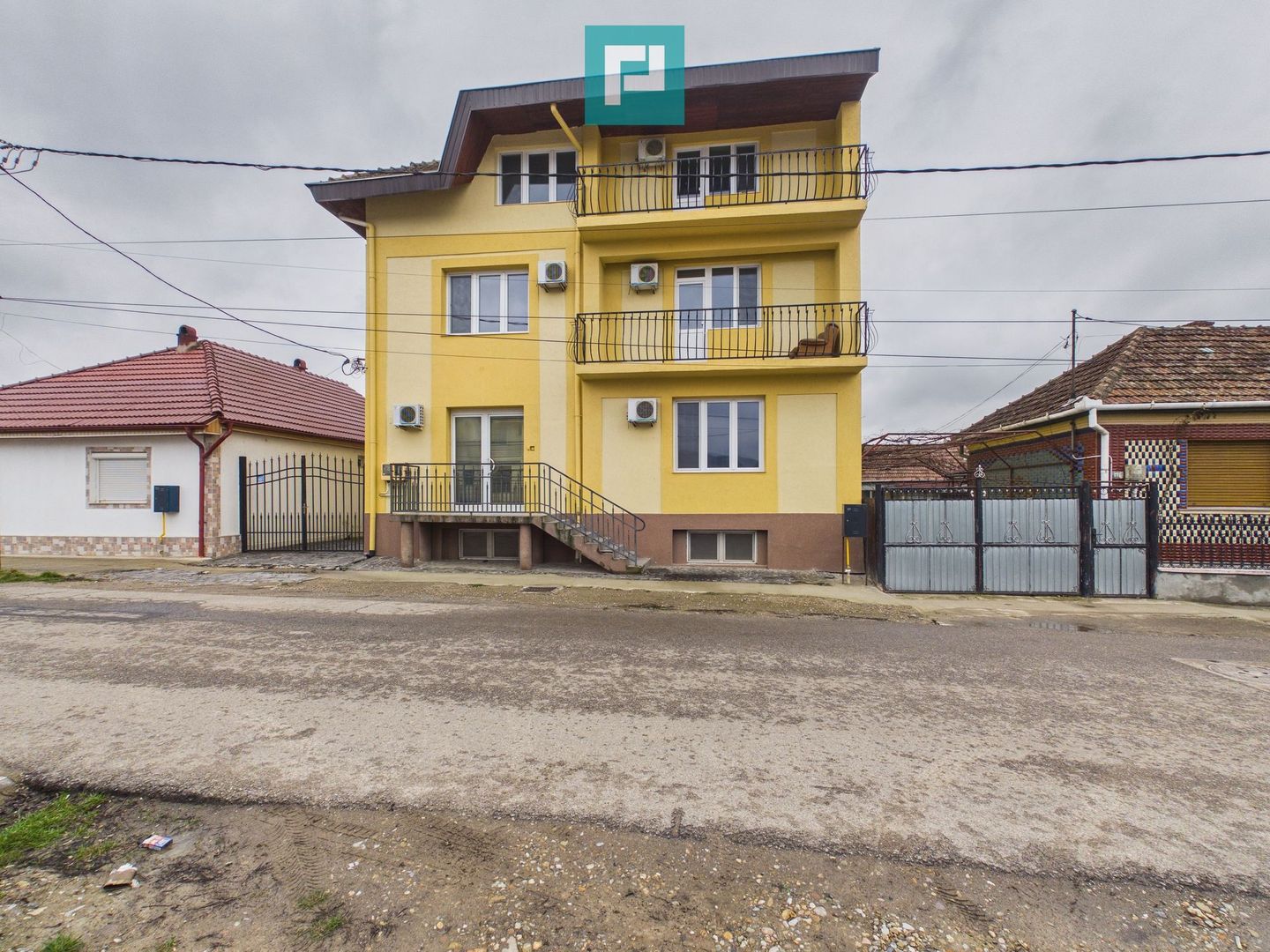 Casă în zona turistică maximă, Băile 1 Mai, Oradea - Poză 48