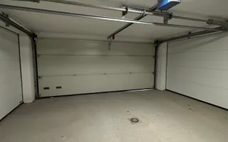 Penthaus  modern in  Sibiu ,3 camere ,2 garaje subteran , boxa - Poză 15
