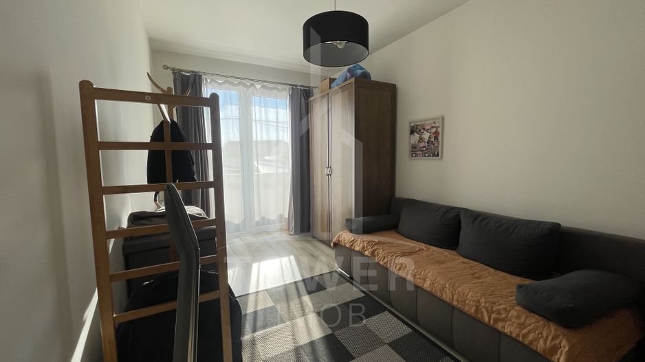 Apartament 3 camere--Turnisor | Decomandat | Balcon 10 mp | Parcare privata - Poză 6