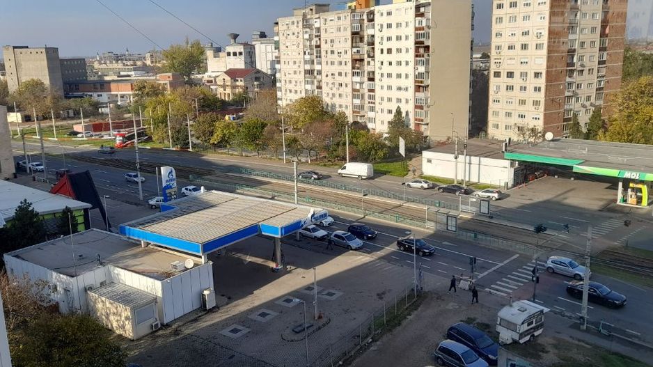 VÂNDUT Apartament cu 2 camere et.8 Vlaicu - Poză 2