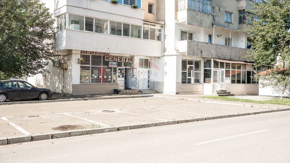 🚀 Spațiu Comercial Multifuncțional 158 mp la intrarea Aqua-Roman Parq - Poză 1