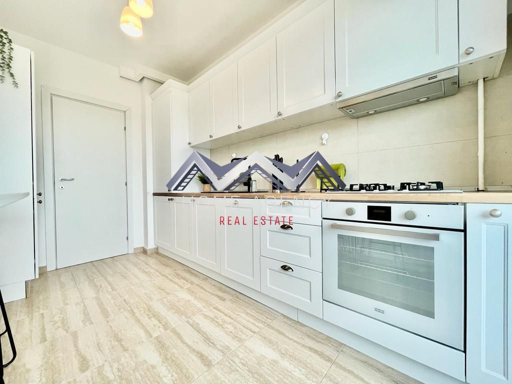 Apartament premium de 3 camere disponibil pentru închiriere în zona Băneasa - Poză 12