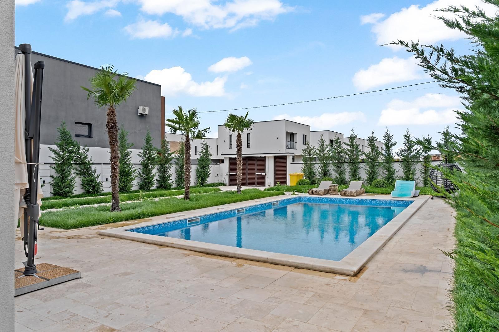 VILA CU PISCINA ZONA TUNARI - Poză 3