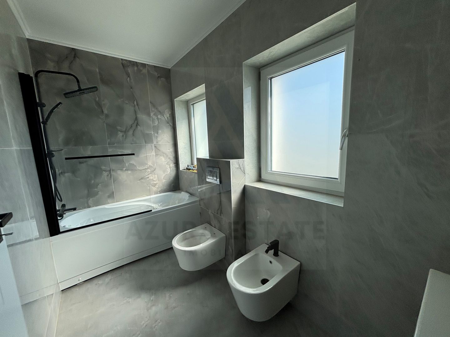Casa 4 camere finisata la cheie cu teren 220 mp in Selimbar - Poză 7