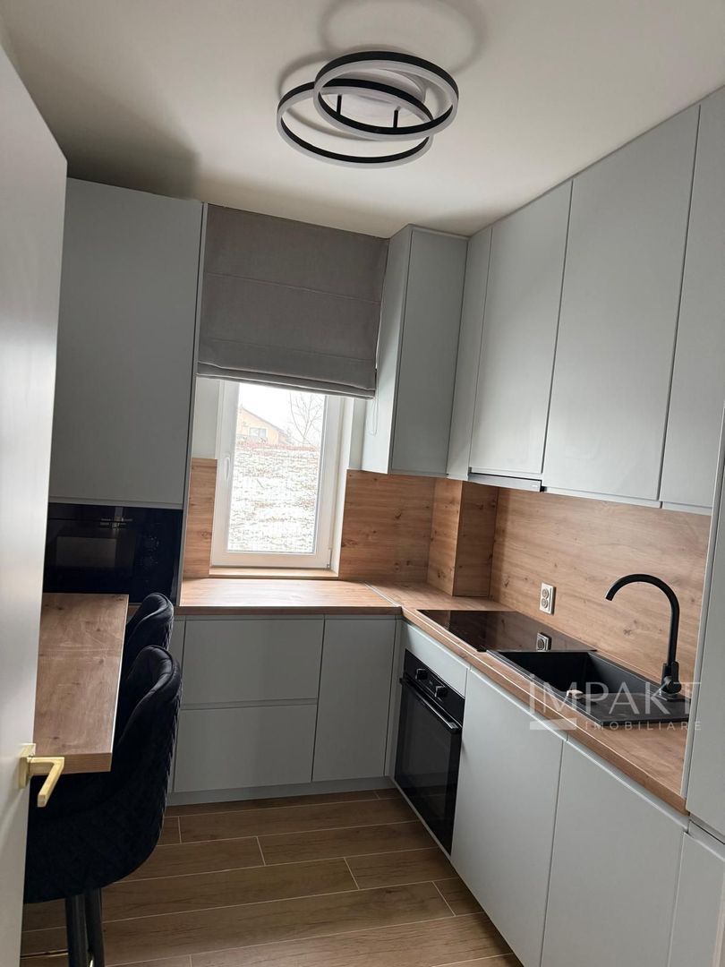 Apartament ultramodern cu 2 camere, parcare si terasa in Europa - Poză 2