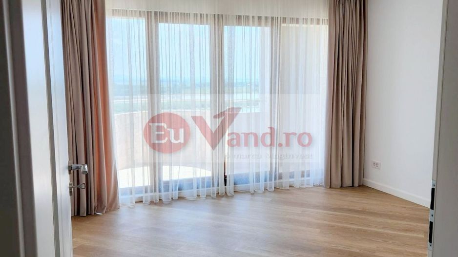 De vanzare apart. 3 camere Faleza , vedere Dunare, 78 mp, renovat premium - Poză 9