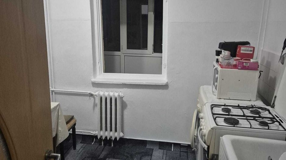 Apartament 2 camere decomandat Brazda lui Novac etaj 3 - Poză 3