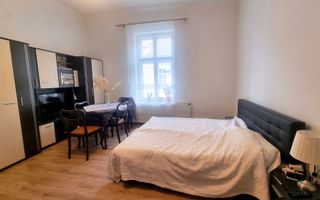 APARTAMENT ULTRACENTRAL SIBIU | 1 MIN PIAȚA MARE | 3 CAMERE | ETAJ 1 - Poză 6