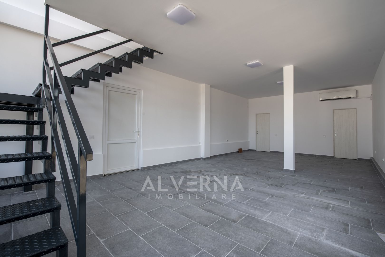 Hala industriala 465mp + anexa | teren 7162mp | front 95ml | Rascruci - Poză 11