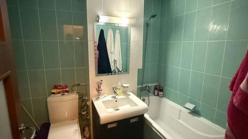 3 camere decomandat Metrou Crângași + Parcare - Poză 11