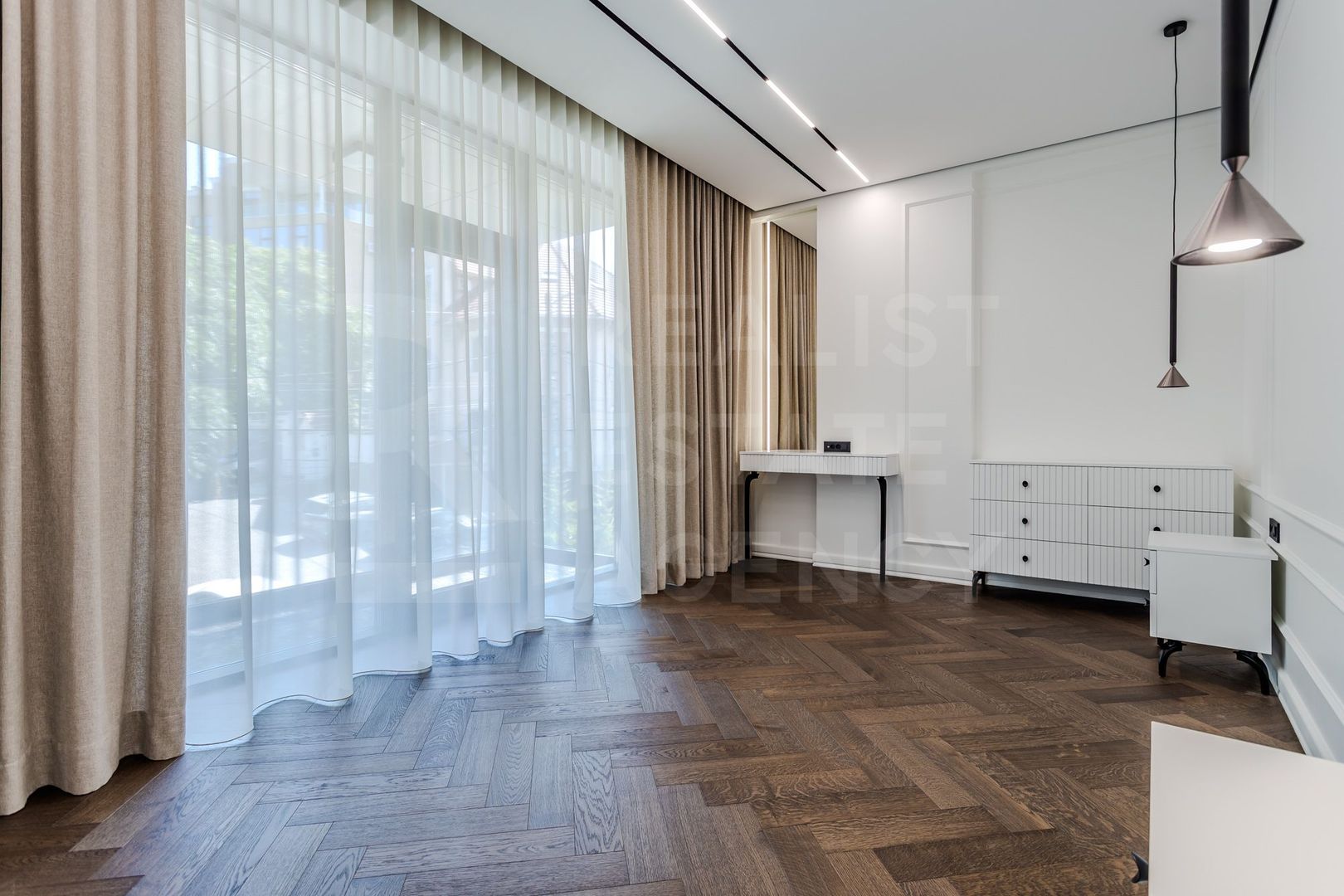Chirie, apartament, 4 camere, str. Universității, Centru - Poză 15