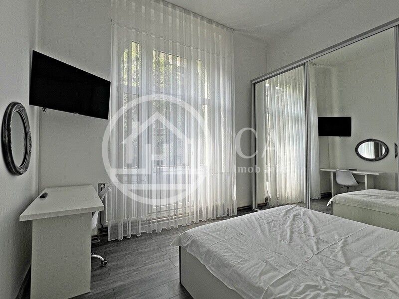 Apartament de închiriat cu 2 camere în zona centrală, Oradea - Poză 1