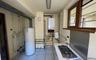 Casa individuala deosebita in zona Girocului - pozitie excelenta. Garaj dublu. - Poză 23
