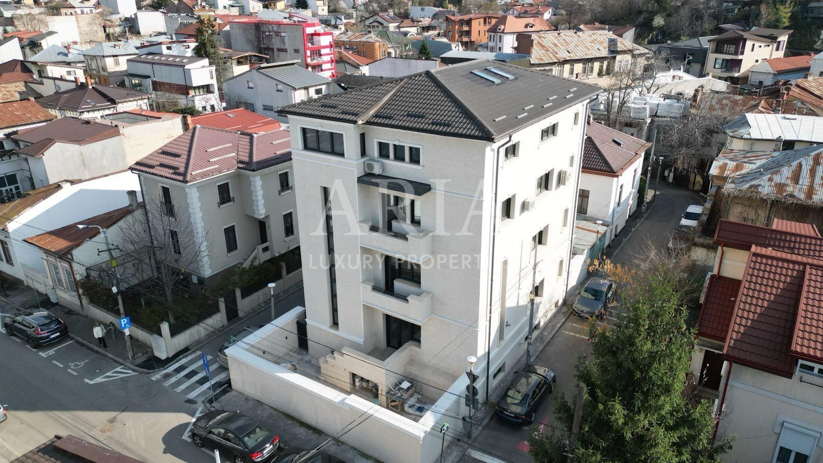 Refined living în centrul istoric al Bucureștiului - Poză 47