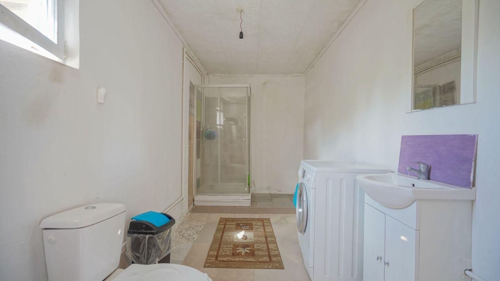 Casă bătrânească cu 3 camere la vânzare - Sânpetru - Poză 7