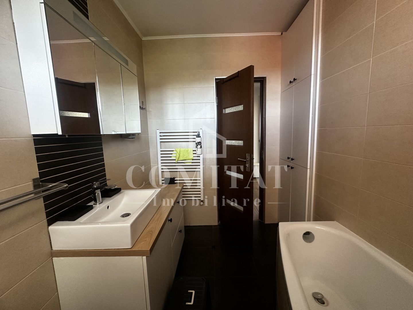 Apartament la etaj intermediar | 3 camere | Zona Eroilor - Poză 16