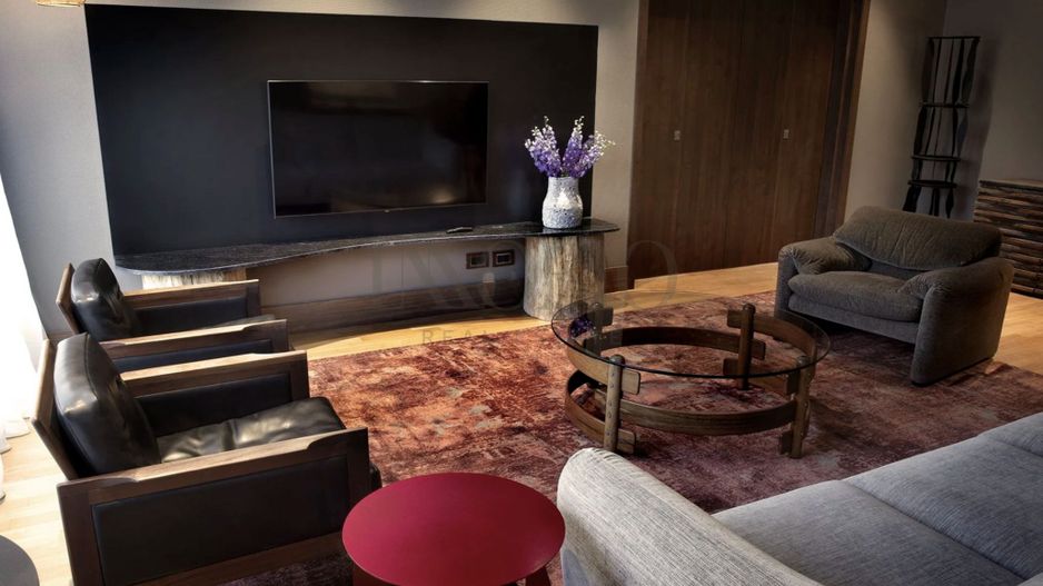 Full Service Apartment | 2 Bedrooms | Parking | Concierge - Poză 2