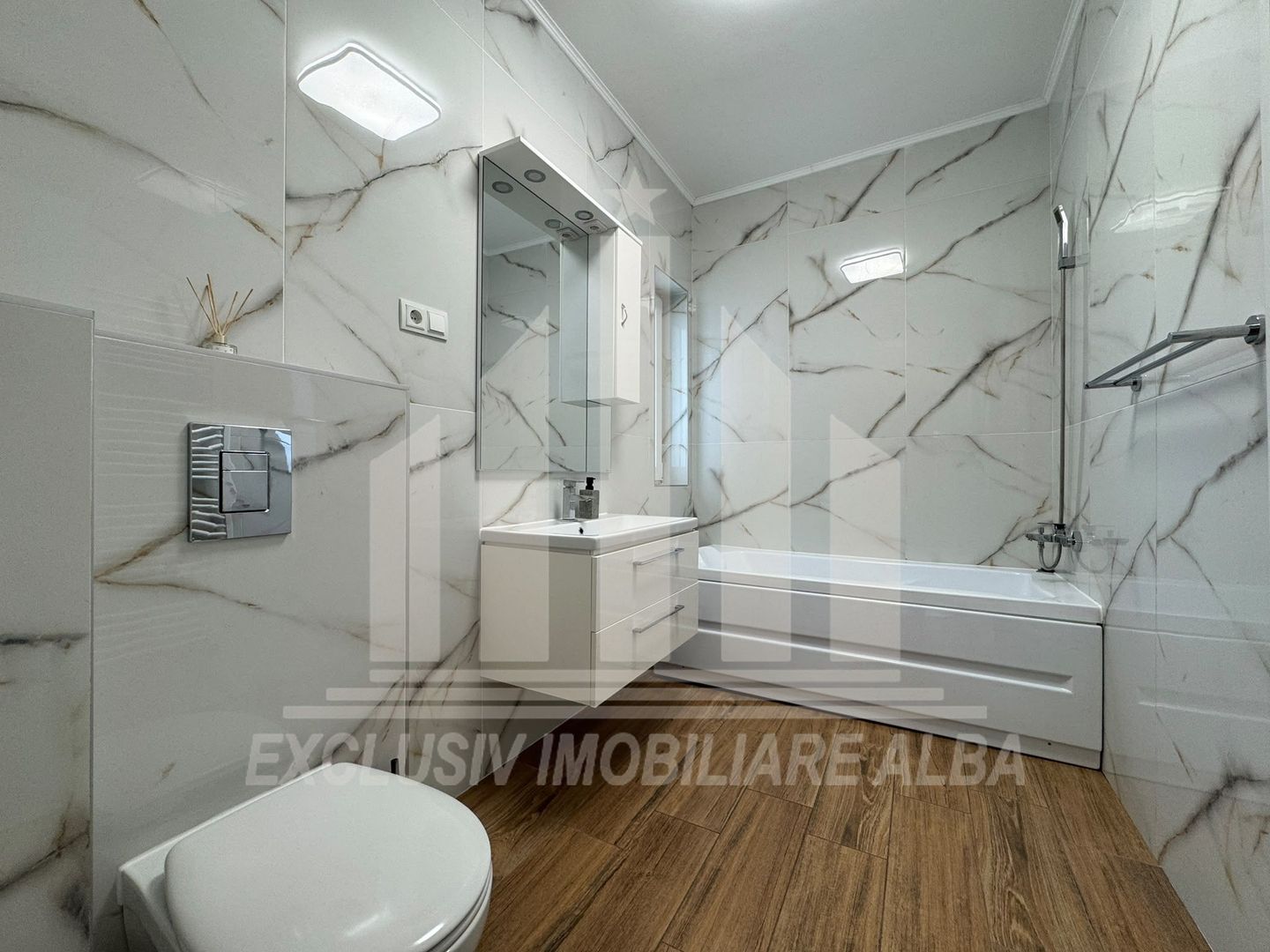 Casa tip duplex | De inchiriat | 110mp | 220mp teren | Dealul Furcilor - Poză 9