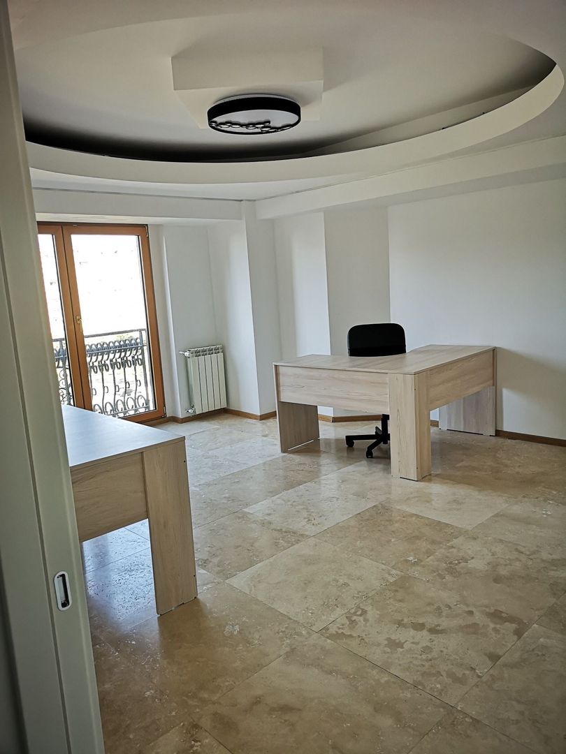 Birou Piata Alba Iulia - Poză 7