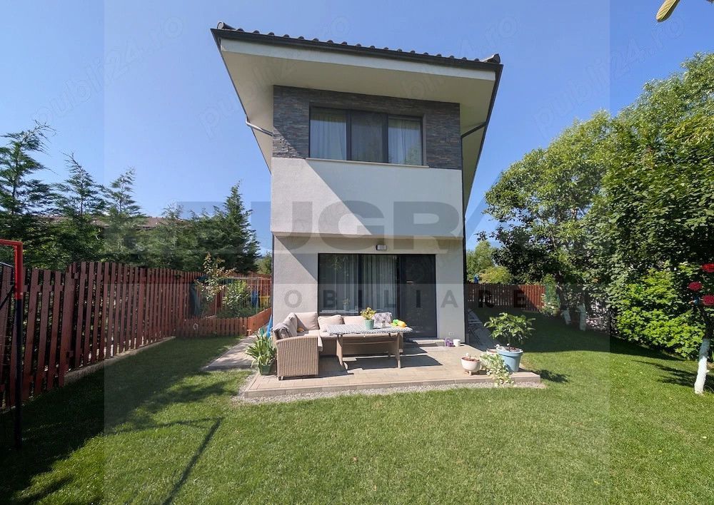 Duplex la cheie, 4 camere,137 mp+258 mp teren, parcare, zona Macesului - Poză 2