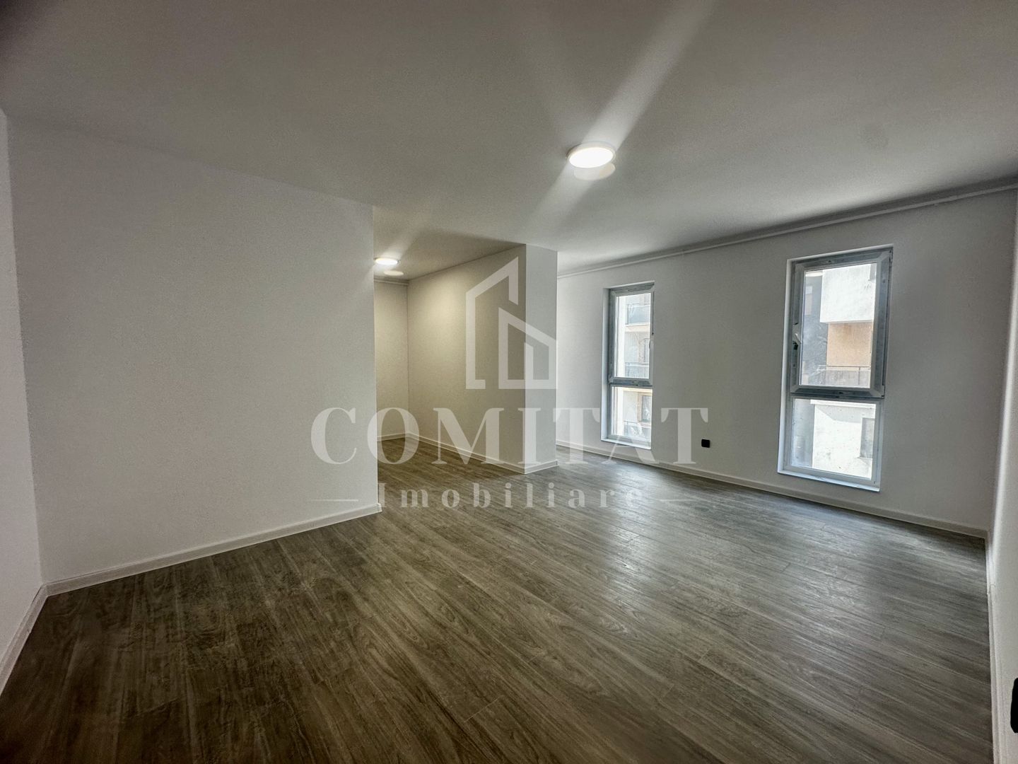 Apartament 2 camere | Etaj intermediar | Zona Stadionului-Floresti - Poză 4
