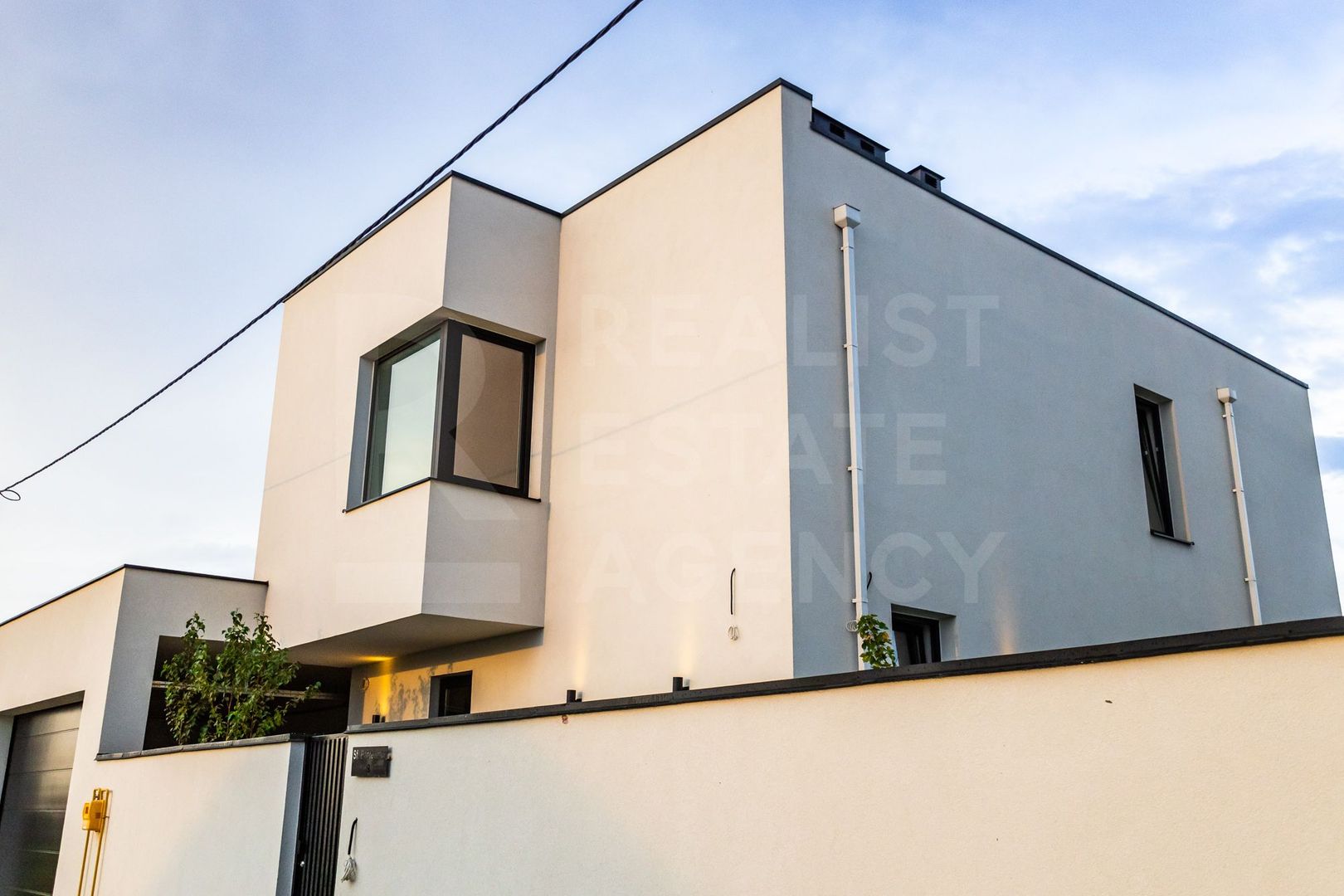 Vânzare, casă Hi-Tech, strada Sfântul Pantelimon, Tohatin - Poză 6