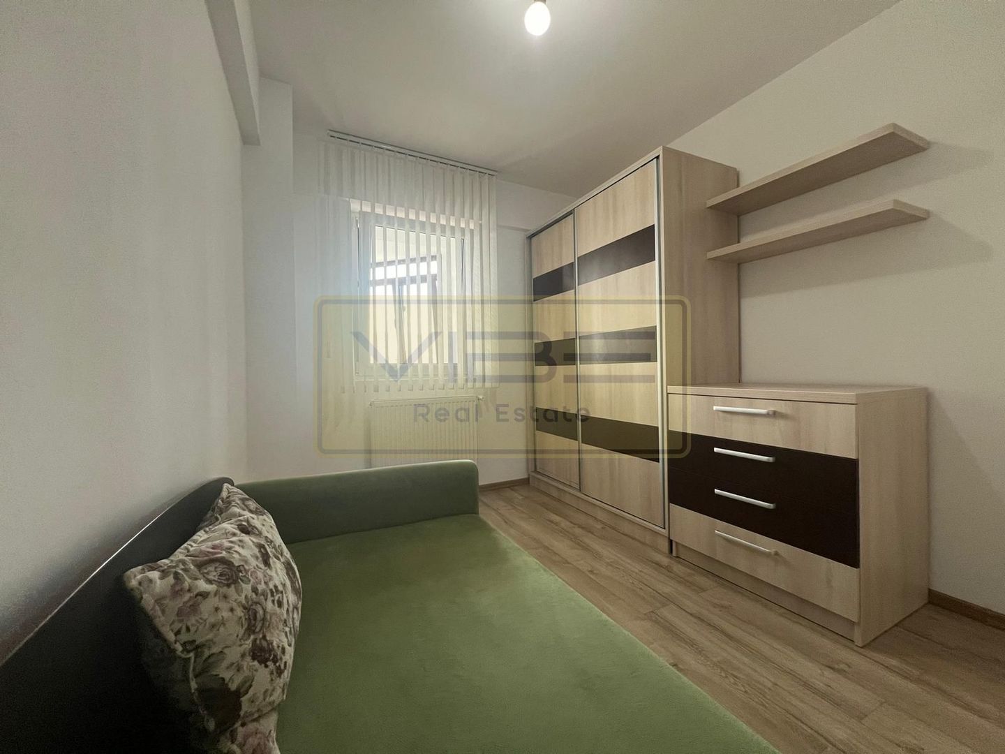 Apartament modern 2 dormitoare+living Nicolina T.Neculai - Poză 13