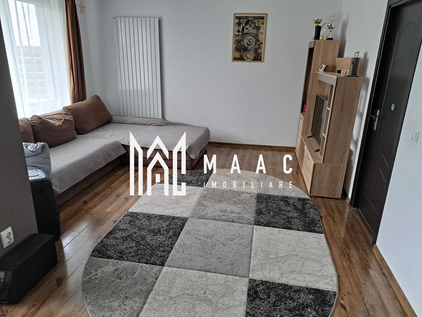 Casă tip cvadruplex | 3 camere | Zăvoi | Curte generoasă 220 mp - Poză 2