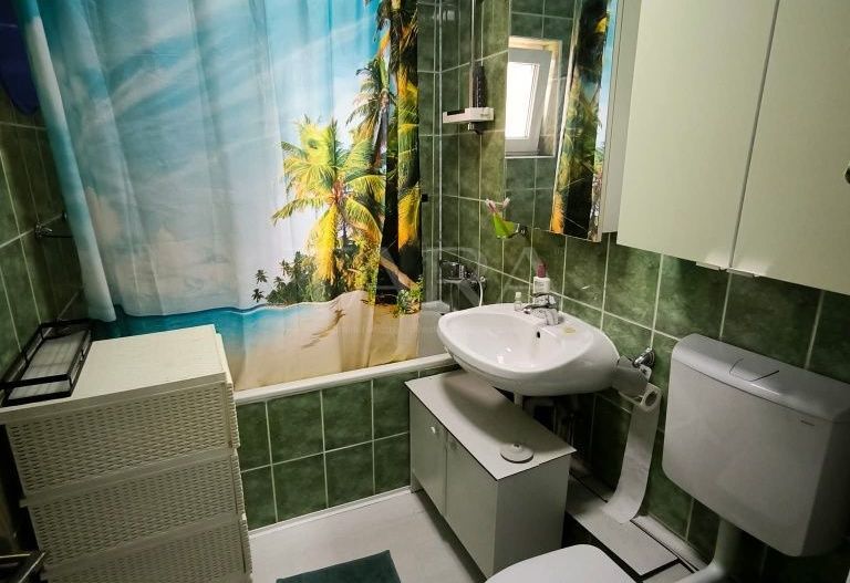 Apartament cu 3 camere, etaj intermediar, parcare inclusă. - Poză 7