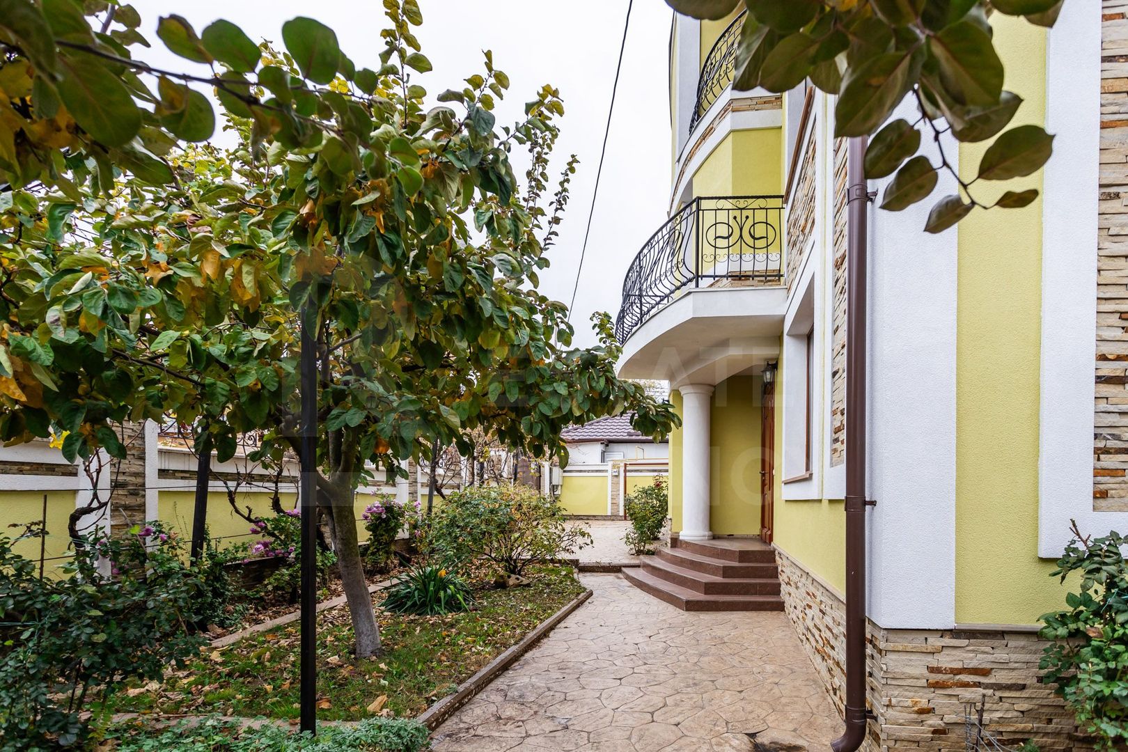 Vânzare, casă, 2 nivele, 6 camere, strada Luceafărul, Ciorescu - Poză 14