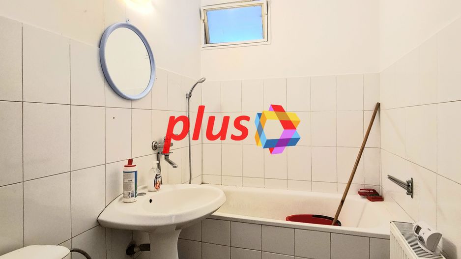 Spatiu comercial de închiriat cu vad Brașov - 55 mp # plus-imo.ro - Poză 7