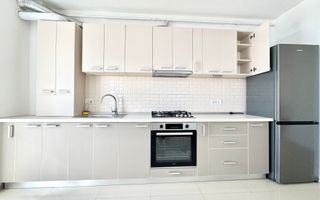 Apartament 2 camere Giroc zona Esso, bloc cu lift - Poză 7